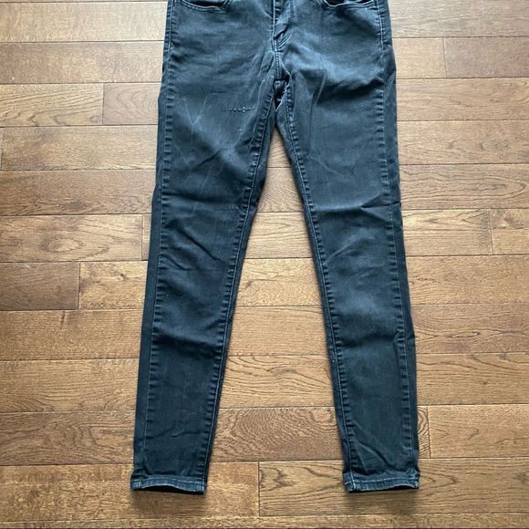 Levi's 710 Jeans - Picture 5 of 15